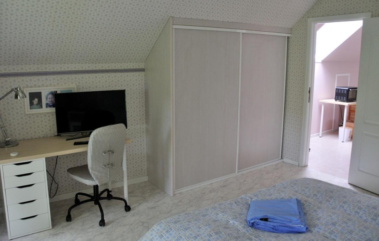 Suite Familiale Avec 2 Chambres Dans Une Villa - Quartier Vert Et Boise - 5 Kms De Намюр Екстер'єр фото